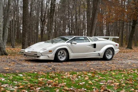 Lamborghini countach 800