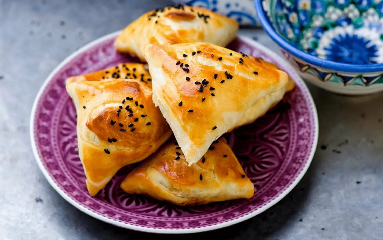 Минор самса. Тандырная самса томчи. Минор самса. Хилма хил сомса. Минор самса.