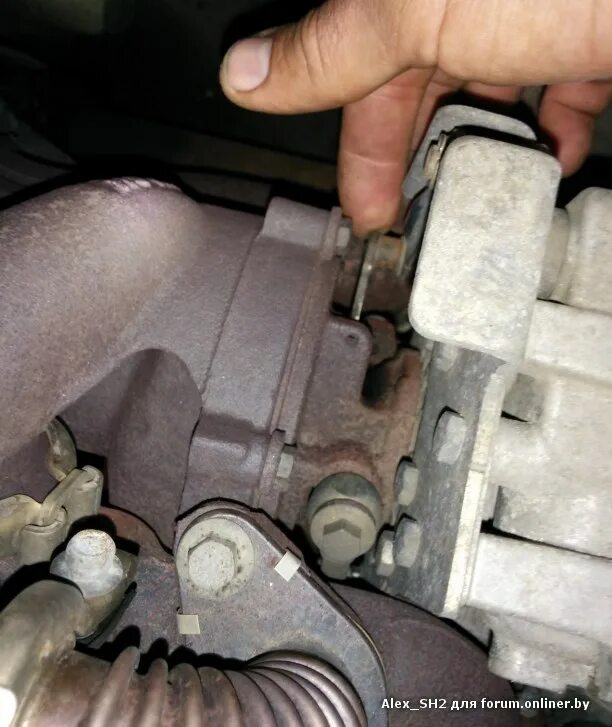Свист при работе. 1.8 tsi свист при разгоне. почему свистит двигатель. свист  при перегазовке. при разгоне свист под капотом 1.8 tsi.