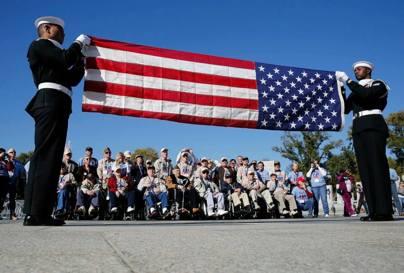 Veterans day. Ветеранс Дэй. Veterans Day Великобритания. American veterans Day. День ветеранов в США.