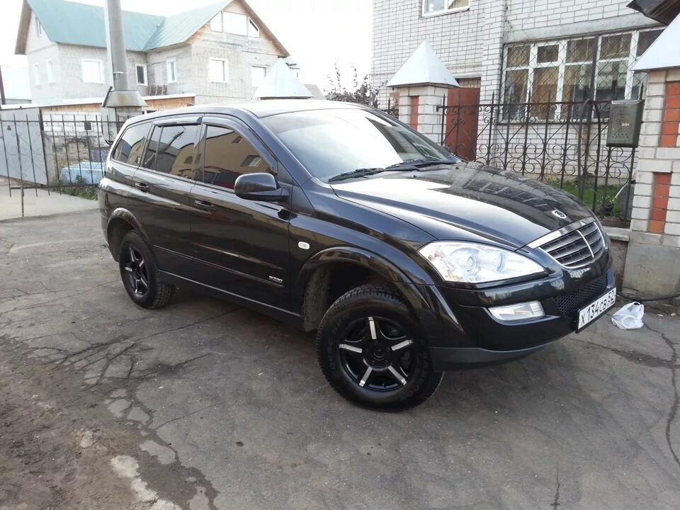 Колесные диски кайрон. Ssangyong kyron 18 диски. ssangyong kyron диски r18. диски на ssangyong kyron r16. ssangyong kyron r20.