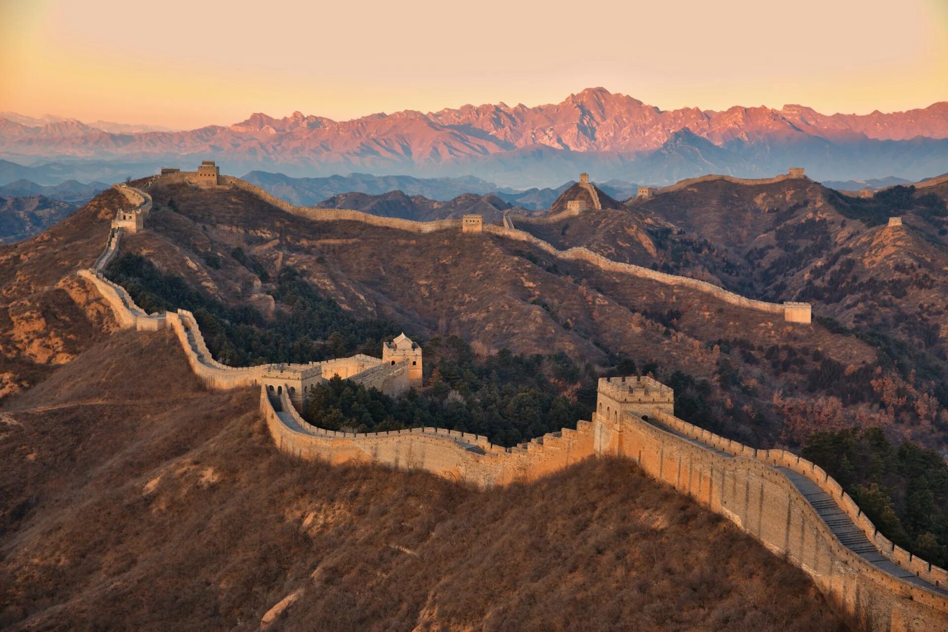 Края китайской стены. Великая китайская стена цинхай. Великая китайская стена Хубэй. Великая китайская стена 2022г. Конец Великой китайской стены.