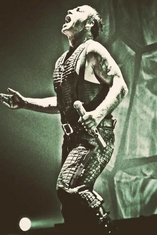 Рамштайн tattoo перевод. Татуировки группы rammstein. Песни тату рамштайн. Песни тату рамштайн. Песни тату рамштайн.