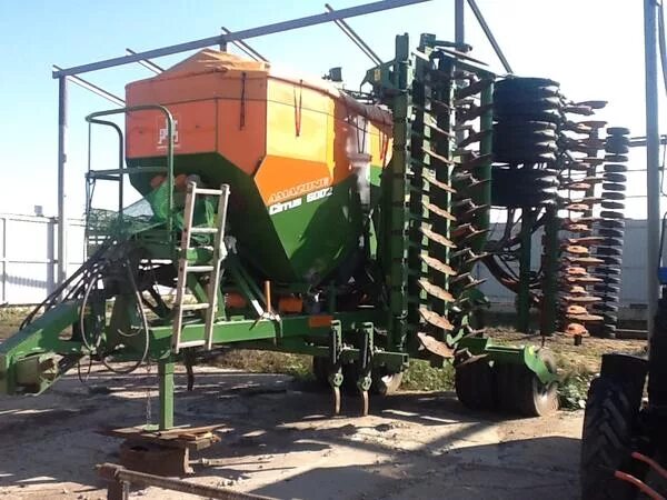Сеялка амазоне д9-60. Amazone d9 6000. Сеялка амазоне бу. Amazone сеялка d9-40. Сеялка амазоне бу.
