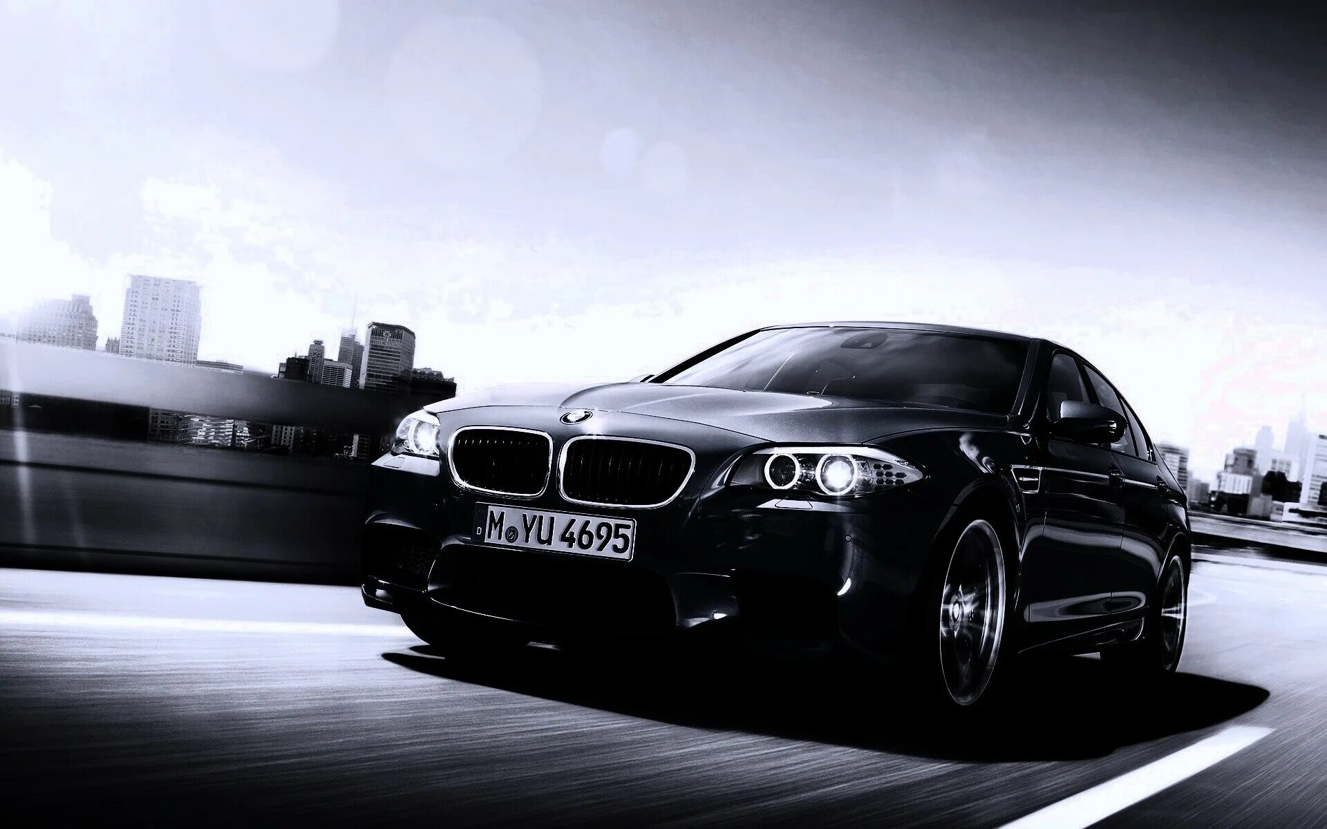 обои бмв настанет час. дрифт бмв g30. бмв м1. Bmw m5 commercial. бмв м5 в лесу.