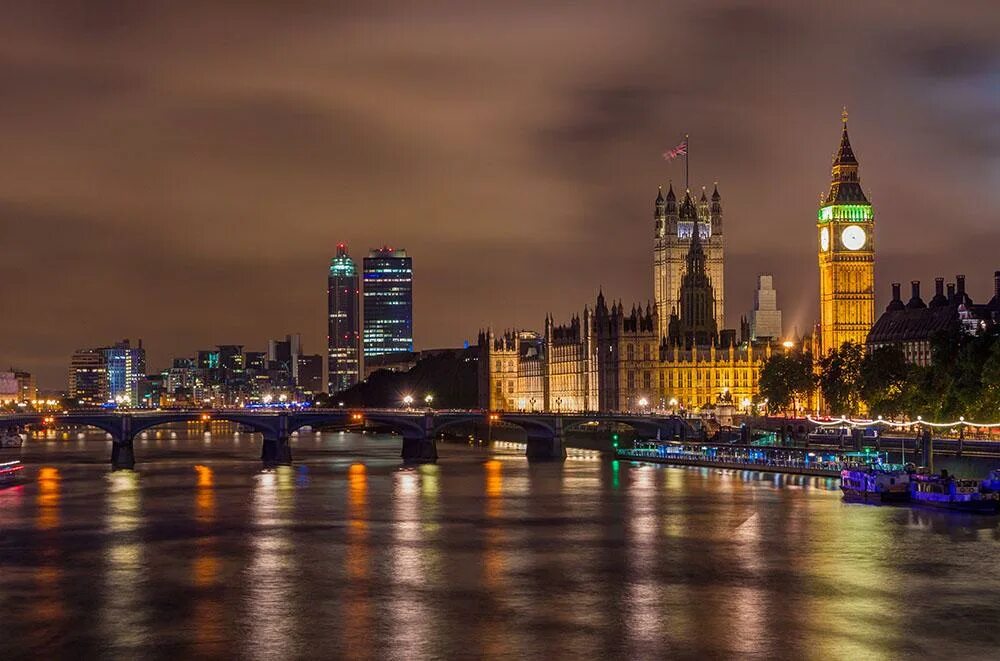 Large cities britain. Лондон ночь Дрилл.