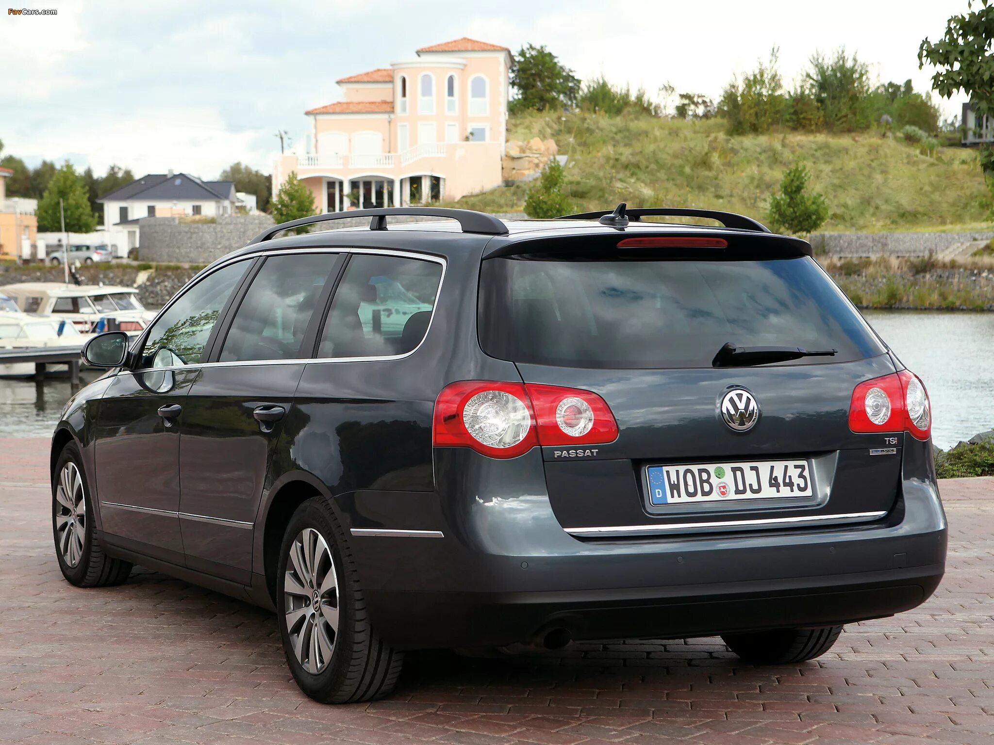 Volkswagen Passat 2008 универсал. Фольксваген Passat b6 variant. Volkswagen Passat b6 универсал. Пассат б6 2.0 универсал.