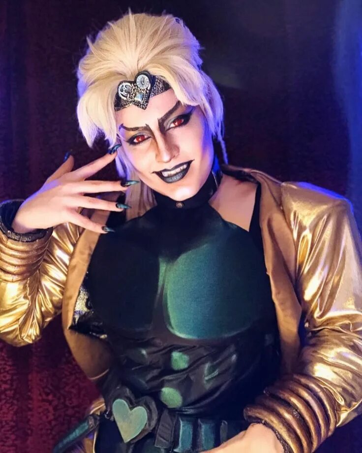 Dio sixx. Дио косплей. Jojo Cosplay Dio. Dio Brando косплей. Джоджо косплей дио.