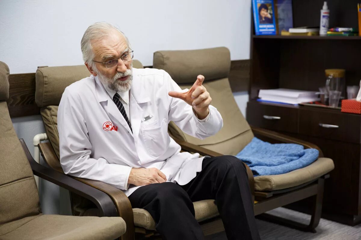 хороший психотерапевт петербург. елена юрьевна психолог спб. саулюс витальевич мизерас. пчелин иван юрьевич спбгу. розина алина игоревна.