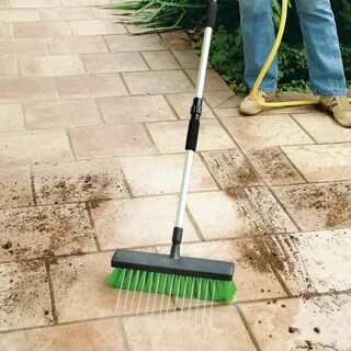 Щетка для мытья тротуарной плитки