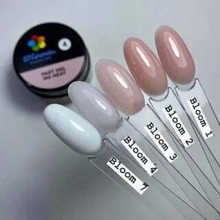 Blooming nails