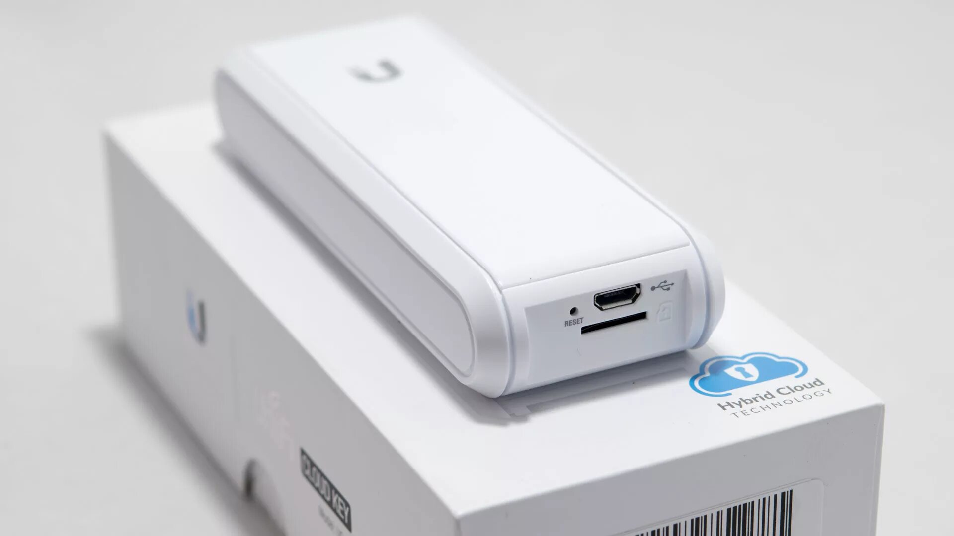 Cloud key. Wifi контроллер ubiquiti unifi cloud key. unifi cloud key uc-ck. портативный сервер ubiquiti unifi cloud key. ubiquiti unifi cloud key (uc-ck).