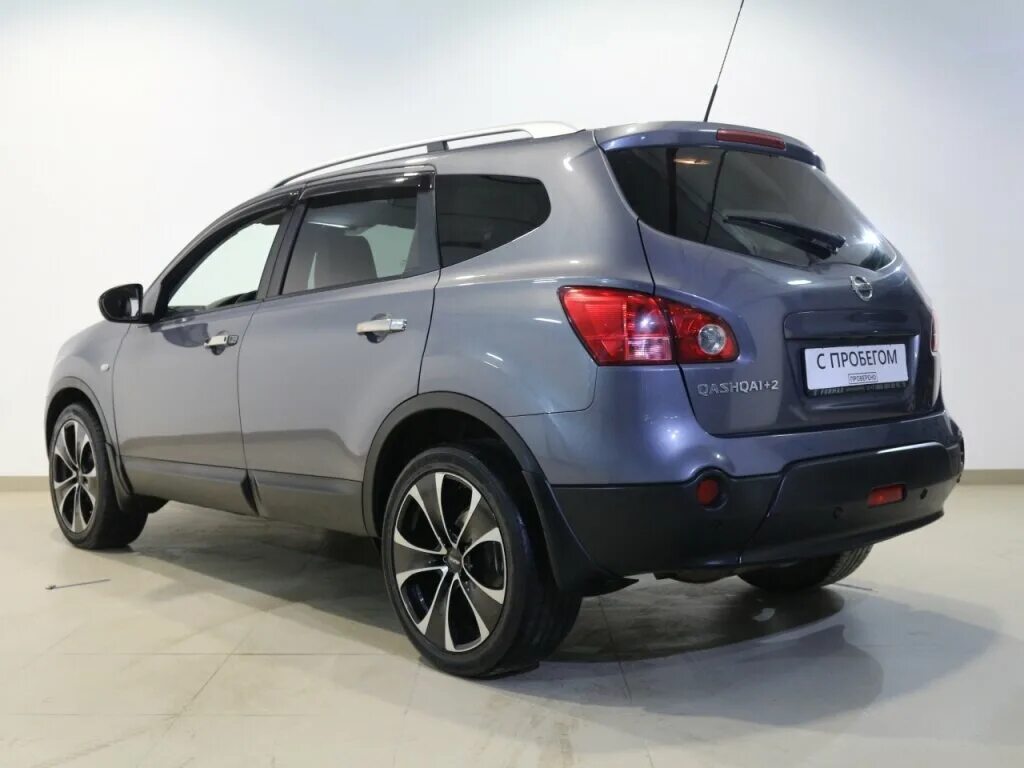 Автомобили ниссан кашкай с пробегом. Nissan Qashqai +2. Ниссан Qashqai 2.0 2011. Nissan Qashqai 2.0 CVT, 2020. Nissan Qashqai и Qashqai +2.