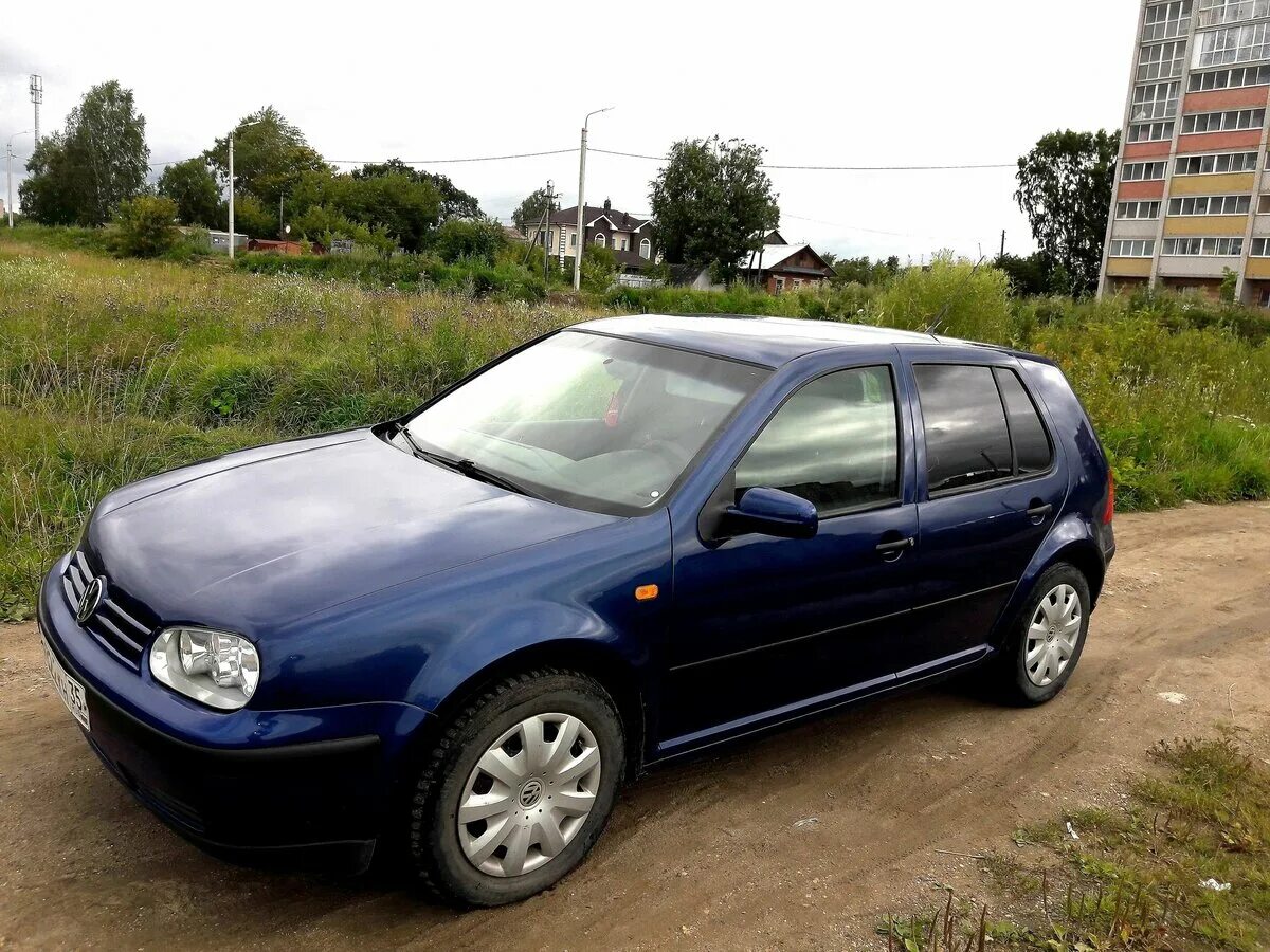 Golf 4 2000 год. Фольксваген гольф 1999г. Volkswagen golf 2001 год черный. Фольксваген гольф 4 2002. Golf 4 2000 год.