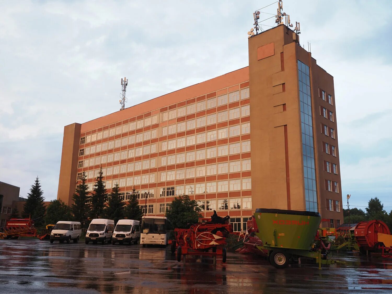 диит днепропетровск в ссср. агрономический институт кгау. саратов ул. знамя октября. саратов университет инженерно агро.