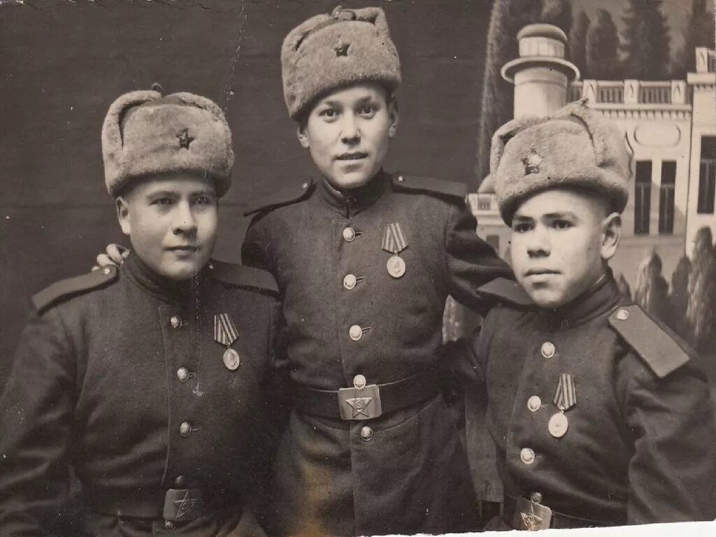 Мальчик вов. Дети полков Великой Отечественной войны. Сын полка ВОВ. 1941 Сын полка. Сыны полка Великой Отечественной войны