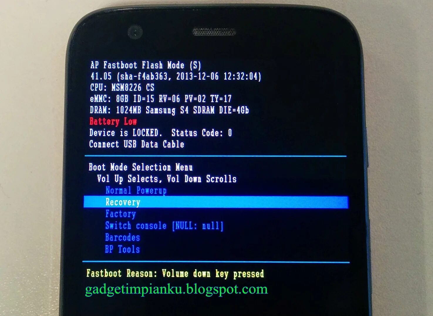 Меню Recovery. Recovery Mode что это такое на андроид. Фастбут меню. Меню Fastboot. Кнопка громкости на экране