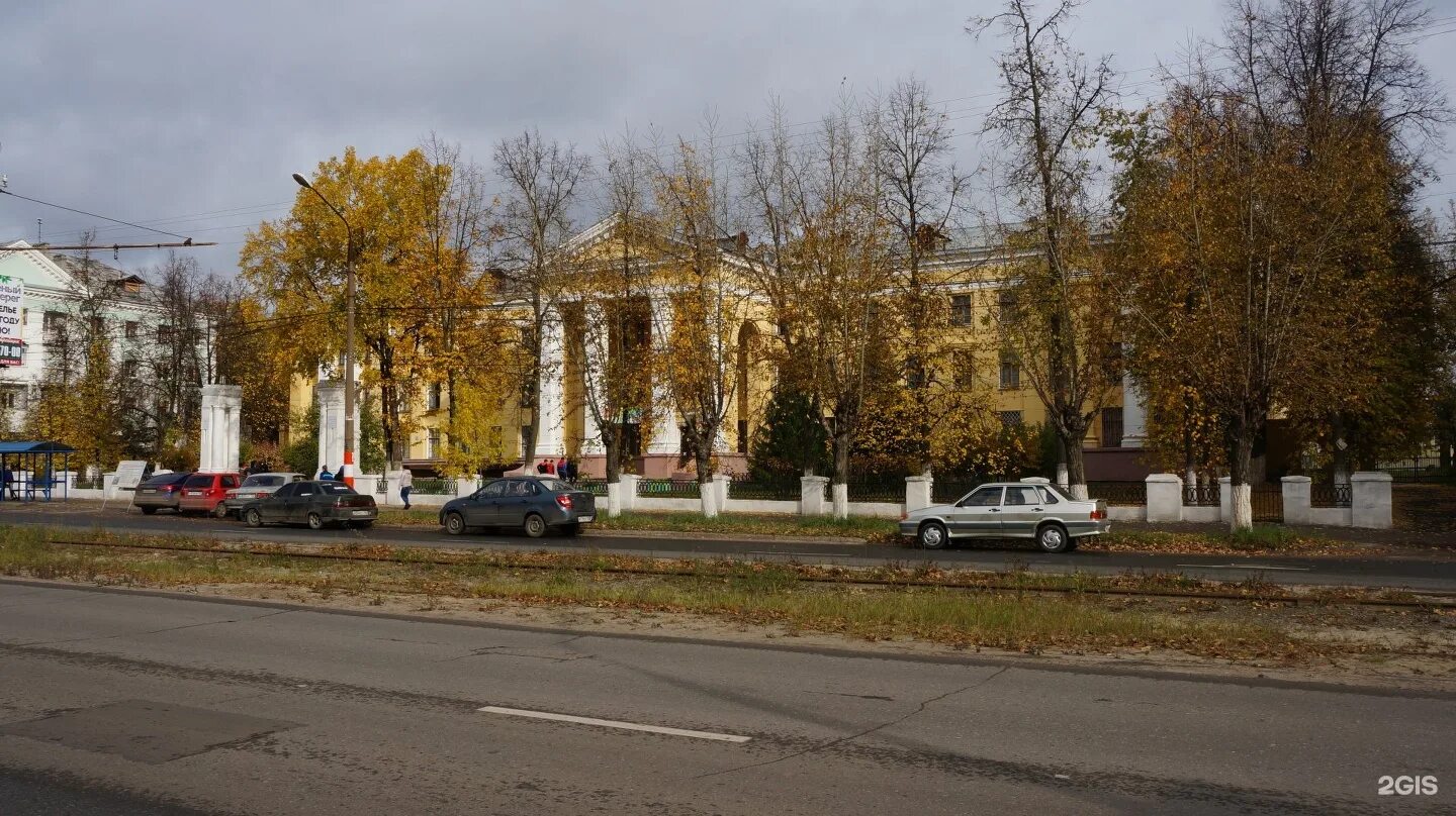 Дзержинский технический колледж. ДТК колледж Дзержинск. ДХМТ Дзержинск. Проспект Ленина 53 Нижний Новгород.