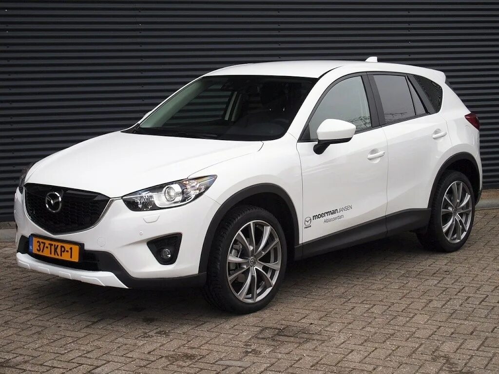 Дром мазда сх5. Mazda CX 5 белая. Mazda CX-5 2015 белый. Мазда СХ-5 2013 белый. Mazda CX-5 2012.