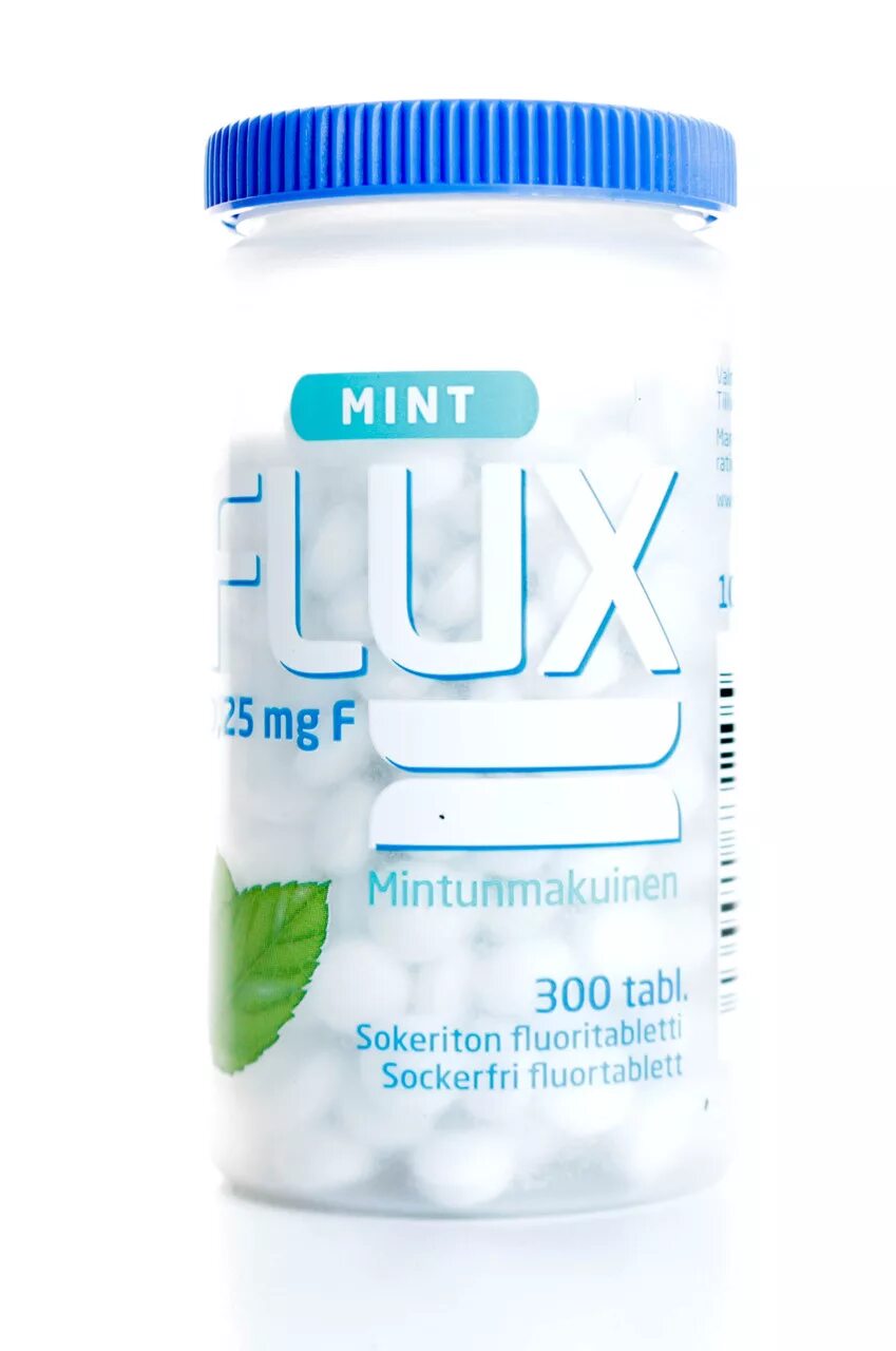 Flux витамины финские. Flux Mint таблетки фтора. Таблетки Flux финские для зубов. Фторид натрия таблетки. Фтор витамины