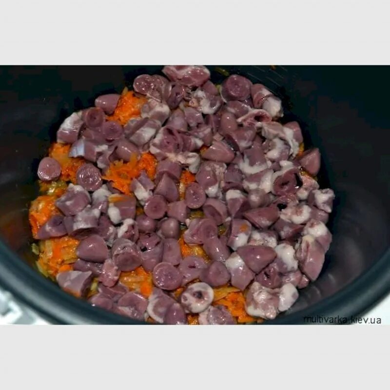 Куриные сердечки в редмонд. Куриные сердечки. куриные сердечки в мультиварке. гречка с сердечками в мультиварке. куриные сердечки с гречкой.