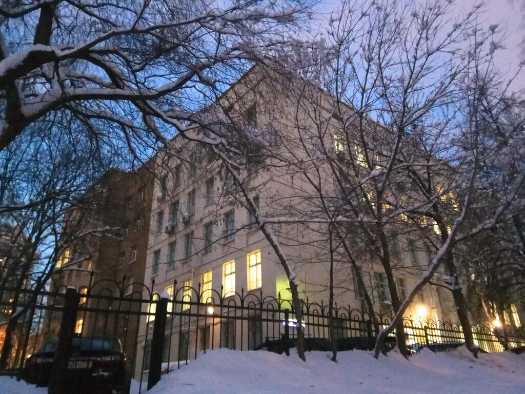 экономический университет в москве имэс. мосфильмовская 35 имэс. кэмс колледж москва. имэс институт международных экономических связей официальный сайт. имэс институт в москве.