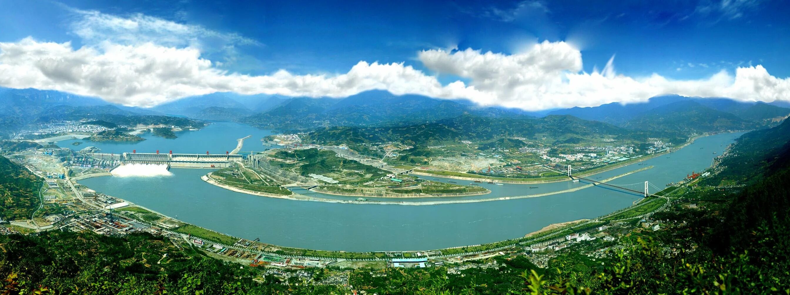 Самая длинная река евразии янцзы. Река Янцзы Китай. Китай Долины рек Янцзы. Долина реки Янцзы. Бассейн реки Янцзы, Китай.