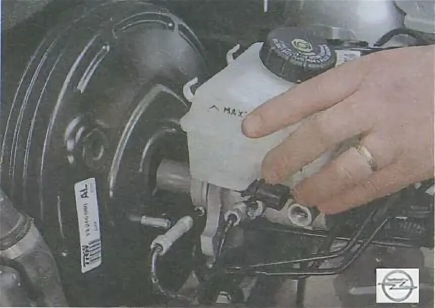 Как снять вакуум на опель астра Checking the brake system Opel Astra H