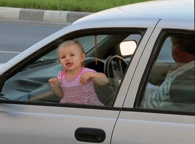 Схема смены колес на переднеприводном автомобиле. Вид на лес из машины. Бустер автомобильный для детей. Бустеры для перевозки детей в автомобиле. Красивый вид из машины.