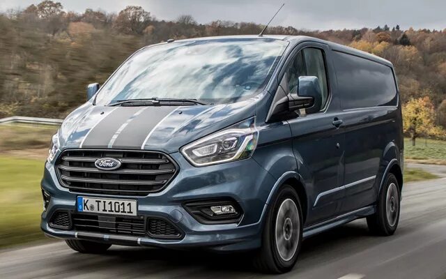 Форд кастом в спб. Форд торнео кастом. Ford custom 2024 bak nece lirt tutur. Ford transit tourneo custom. Ford tourneo custom 2012.