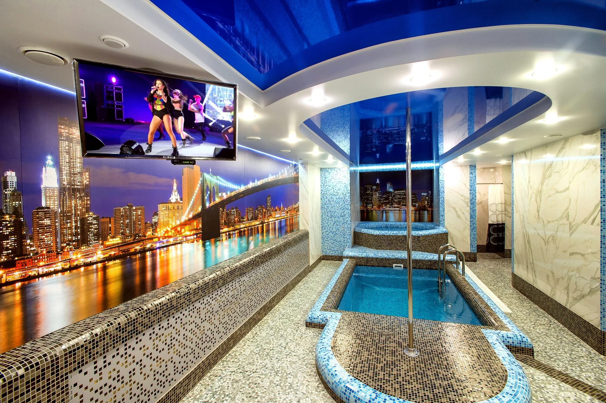 Сауна гольфстрим иркутск. Суворовские бани тюмень таврическая. Сауна киров недорого с бассейном детьми теплым. Сауна пятница киров. Сауна калипсо на лепсе.