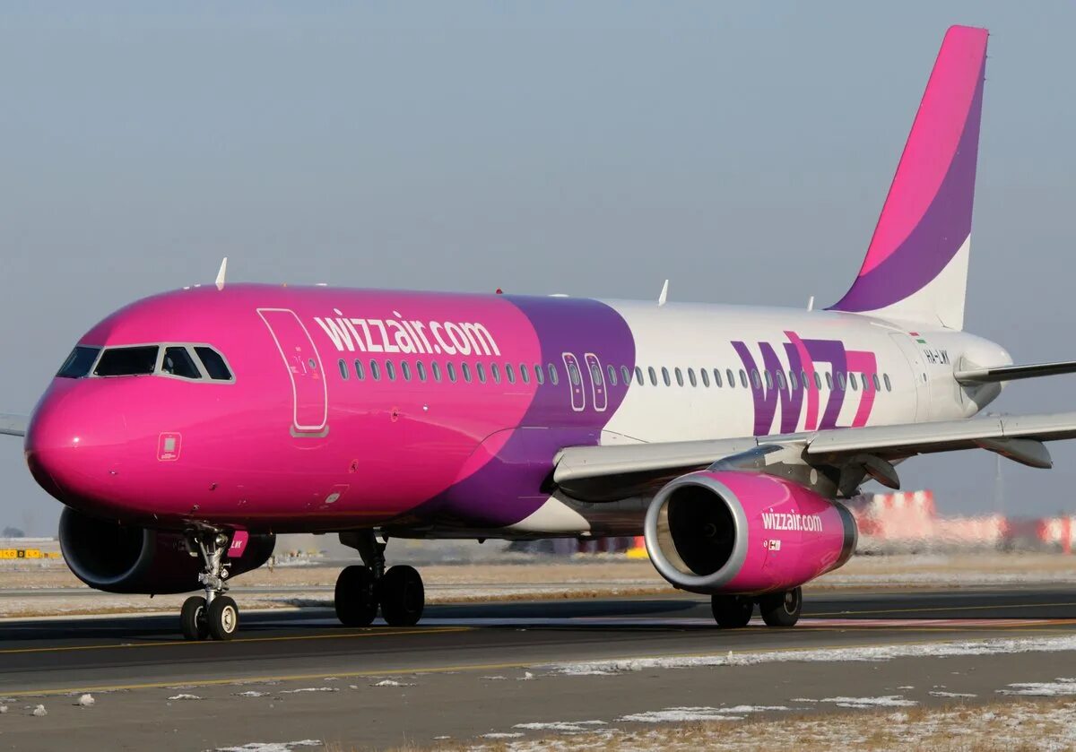 Wizz ереван. Wizz Air Абу Даби. Wizz Air Abu Dhabi 5w7111. Wizz Air Abu Dhabi самолеты. Wizz Air Abu Dhabi 5w7088.