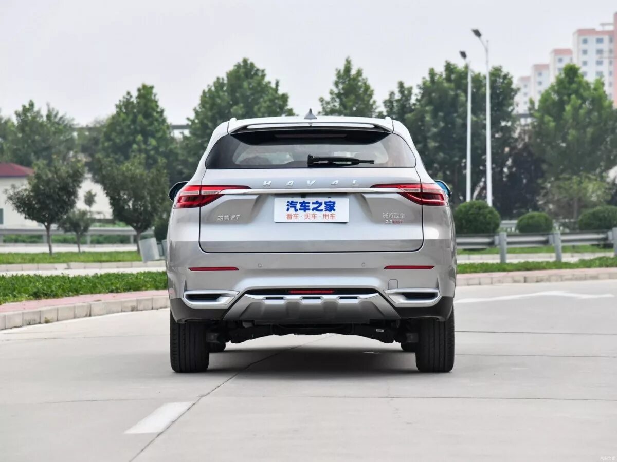 Камера задняя хавал ф7. Haval f7 2025. хавал ф7 рестайлинг 2025. хавал ф7 2025 новый кузов.