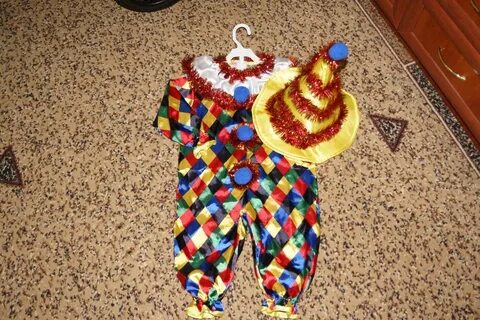 Новогодний костюм петрушки для мальчика