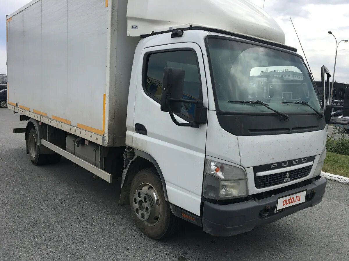 Купить митсубиси кантер бу. Mitsubishi Fuso Canter 2013. Митсубиси Фусо 2013. Митсубиси 5 тонник. Митсубиси Фузо 2013.