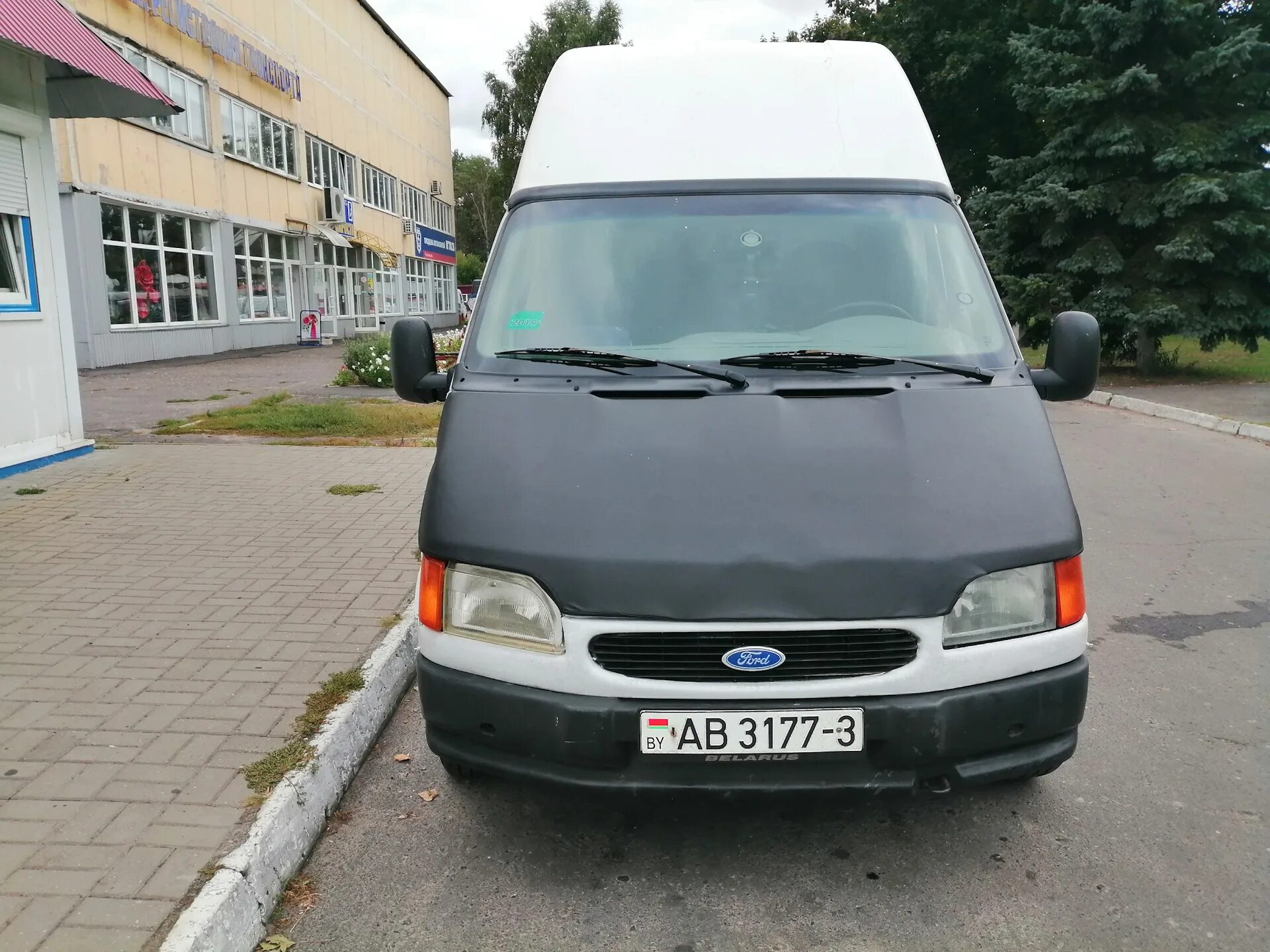 Форд транзит купить 2 5. Форд Транзит 1999 2.5 дизель. Форд Транзит 5. Ford Transit 1999. Форд Транзит 2 поколения.