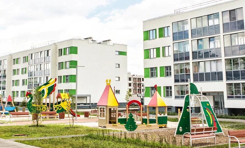 Детсад на ожогино. Ожогино федюнинского. Жк ритмы тюмень. Ембаево жк ритмы. Логотипы застройщиков москвы.