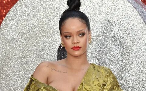 Rihanna money