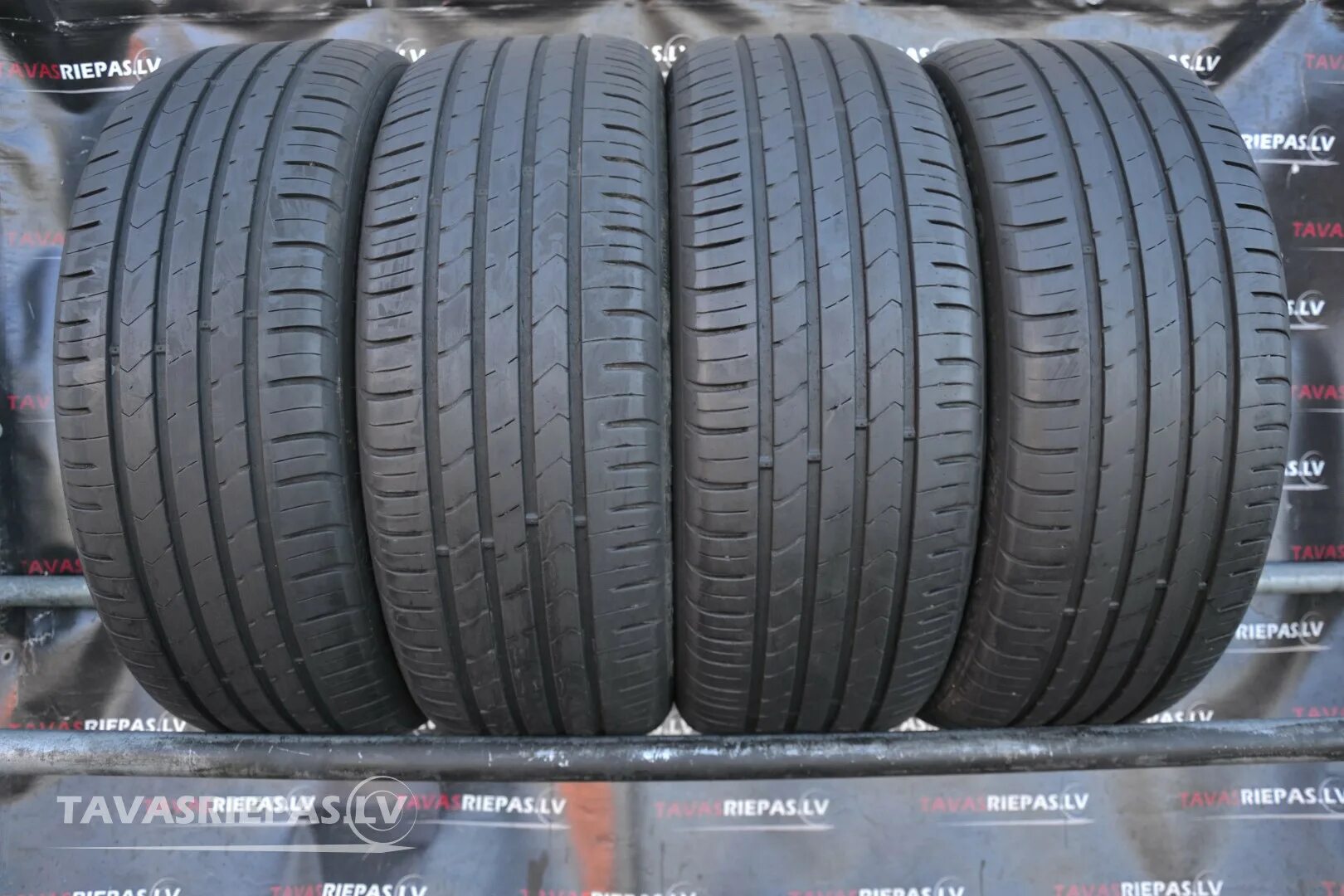 Kumho hs52 225 65 r17. Kumho 225 50 17. 225/65r 17 Kumho Solus kl21 102h, шт. Kumho Ecsta hs51 225/45 r17. Kumho Ecsta hs51 225/50 r17.