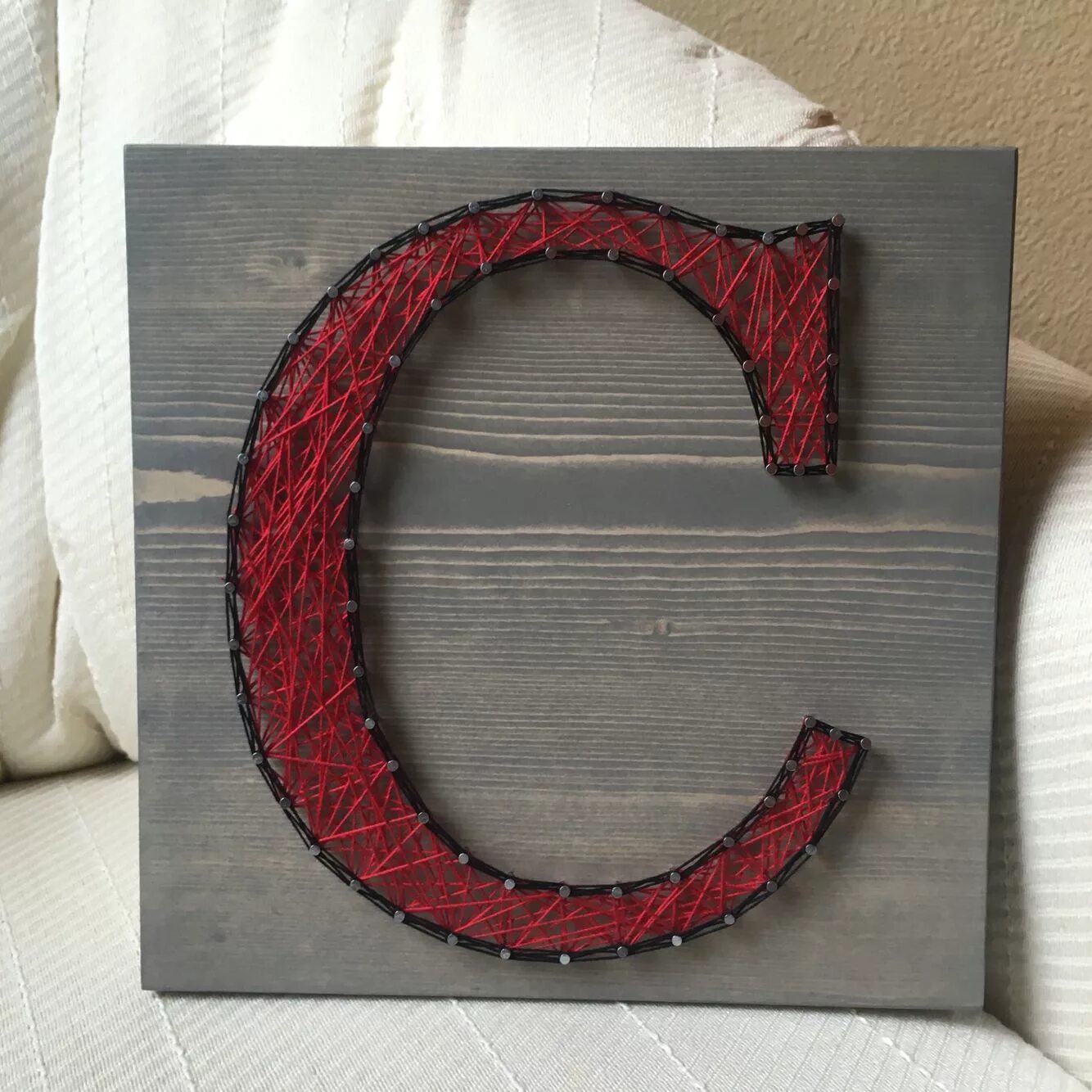 String letters. Буквы для стринг арта. string art буква а. буквы в технике стринг арт. стринг арт трафареты букв.