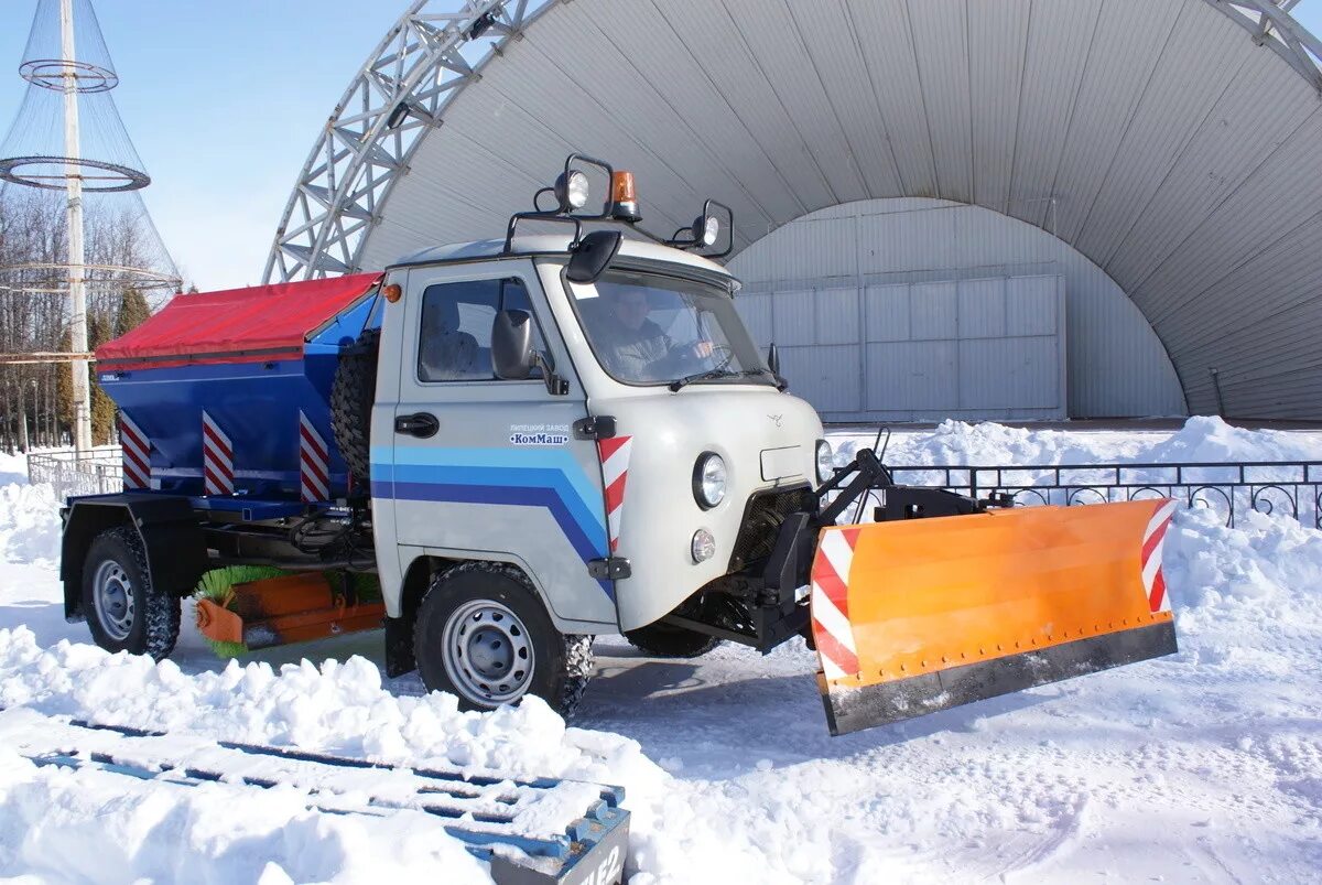 Уаз мкм 1904. Машина мкм-1904 «чистик». Машина мкм-1904 «чистик». Мкм чистик. Мкм чистик.