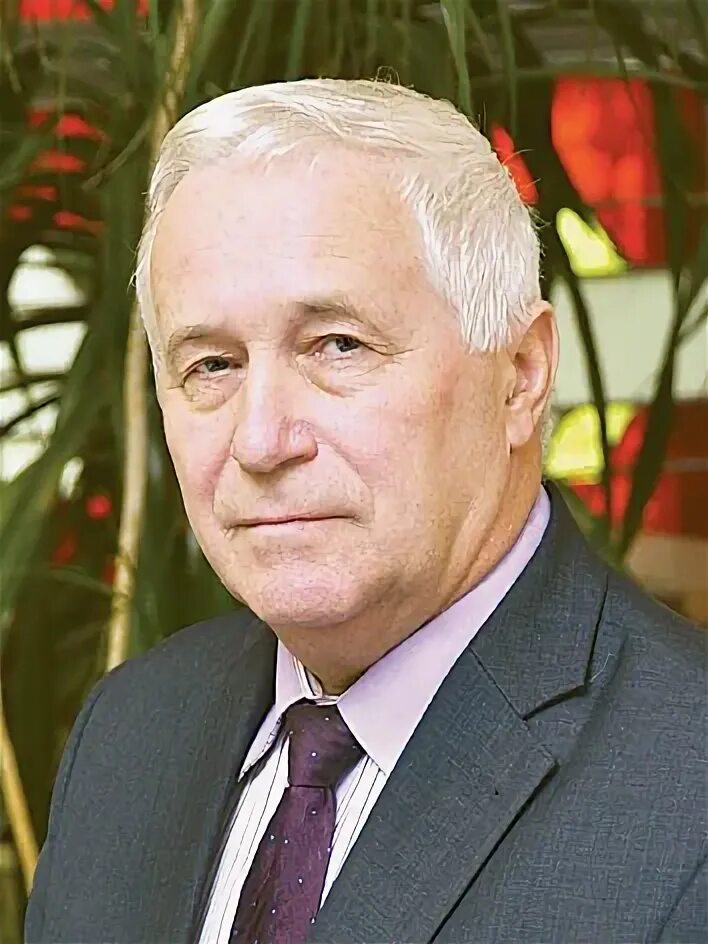 Заместитель директора по учебной работе и заведующий учебной частью. Директор государственного бюджетного образовательного учреждения. Директор государственного бюджетного образовательного учреждения. Директор школы 654 им фридмана видякин. Директор государственного бюджетного образовательного учреждения.