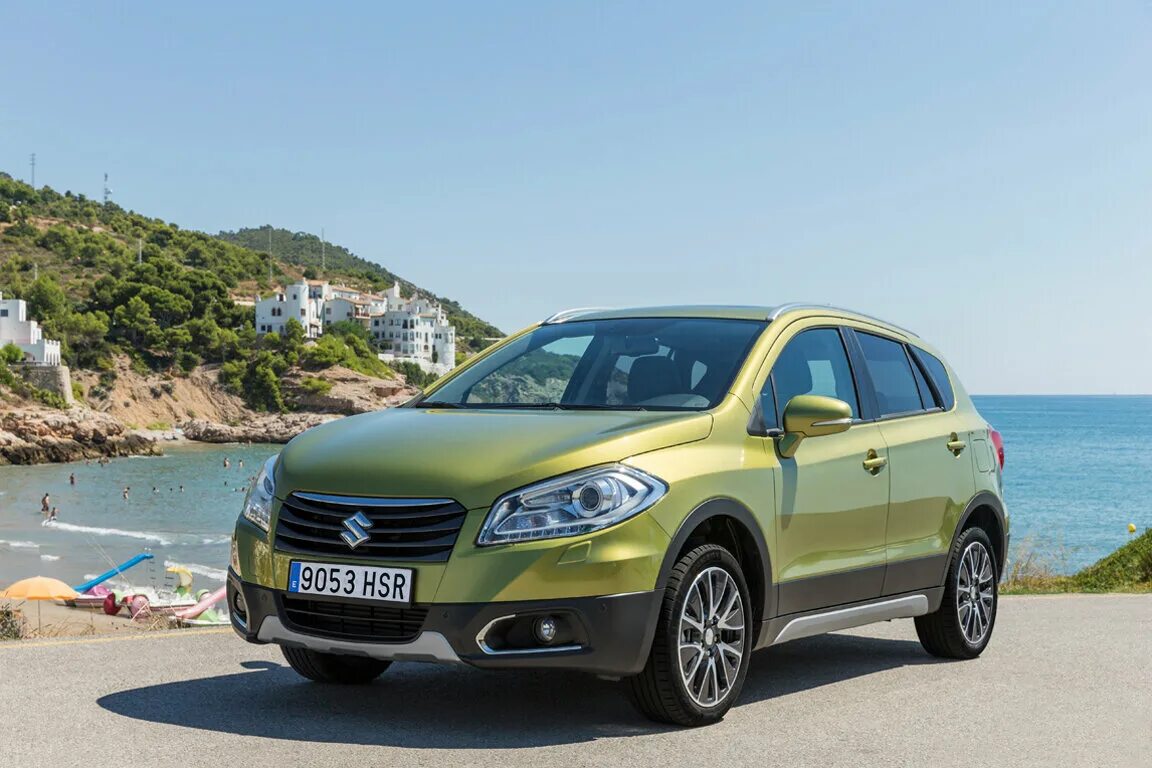 Кроссоверы крыму. Suzuki sx4 s-Cross 2014. Suzuki sx4 New 2014. Suzuki sx4 Crossover 2014. Сузуки сх4 Нью.