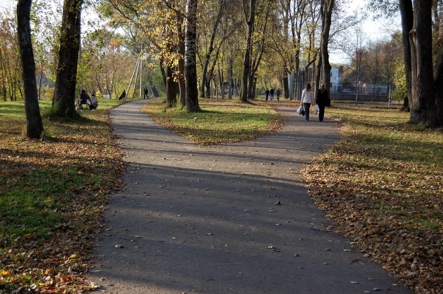 Кловский дворец. Улица орлика. П. Спорткомплекс труд орел. Бастион ивано-франковск.