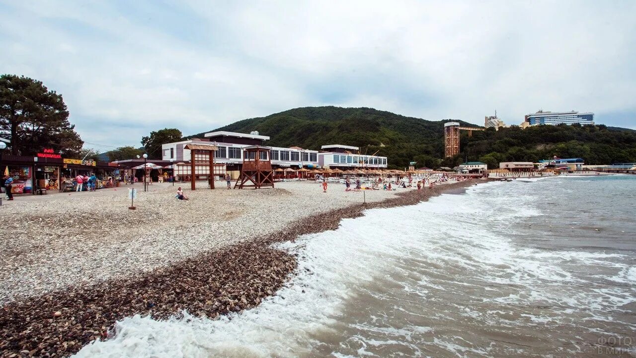 Пос небуг туапсинского района. Пляж прометей небуг. Небуг. Курортный поселок небуг краснодарский край. Пляж прометей небуг.