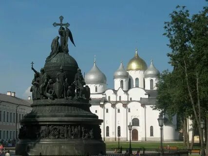 Какие памятники создали в 13 веке