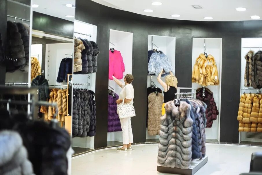 магазин меховых изделий. магазин одежды шубы. магазин шуб рум. реклама меховых магазинов. магазин шуб рум.
