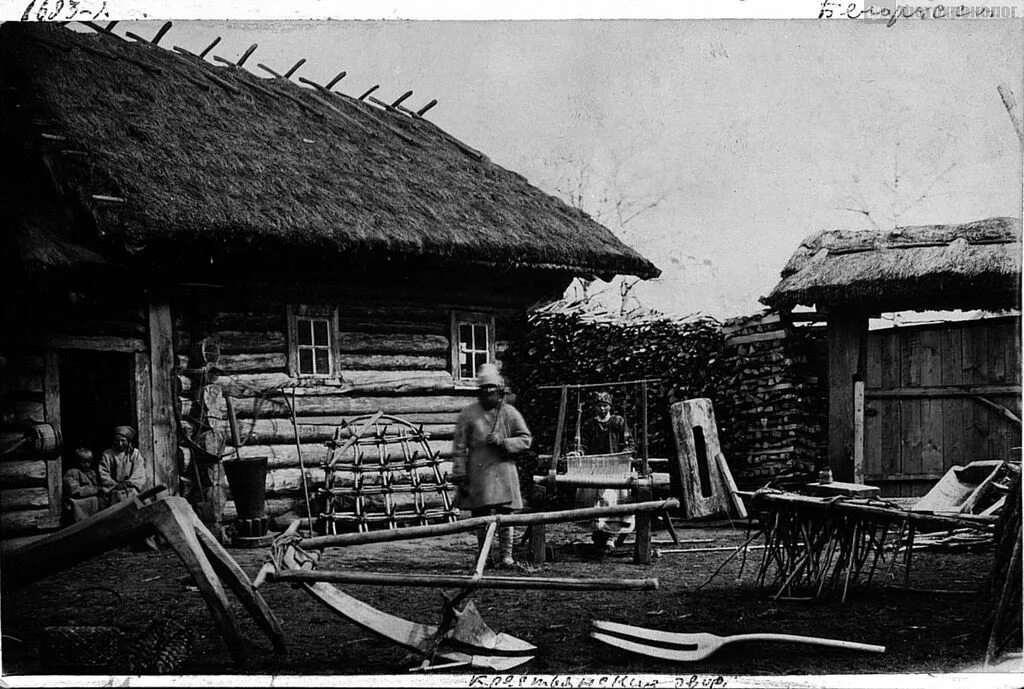 Деревенские люди. Белорусская деревня 19твек. Деревни белоруссии. Деревня белорус. Жители белорусской деревни.