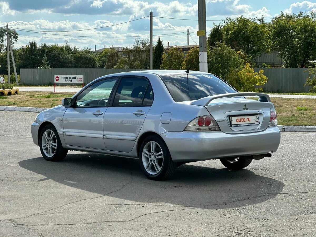 Mitsubishi lancer 2005