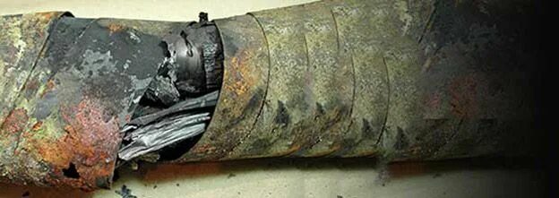 Тепловое повреждение изоляции кабеля. Кабель с поврежденной изоляцией. Изолированной рабочий спай. Частичный разряд в кабеле. Поврежденный кабель 10 кв.